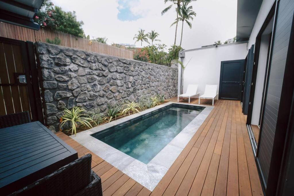 Summer Cosy - Villa Classee 4 Etoiles - 2 Suites Avec Piscine Chauffee Et Jacuzzi Integre Idealement Situee Chemin Summer Saint-Gilles-les-Bains Exterior foto